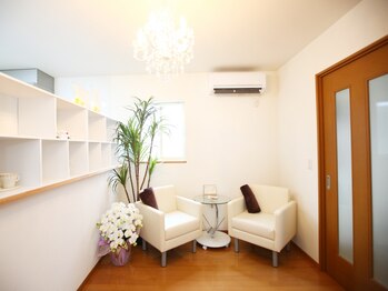 キラーナ(Kirana)/待合室