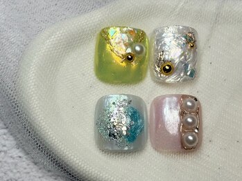 プティ アイビューティ 北浜店(peTiT eyebeauty)/親指アート　夏ネイル