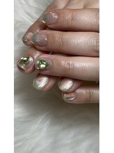 ネイルサロン　ユメチカ/定額デザインBにパーツ追加♪