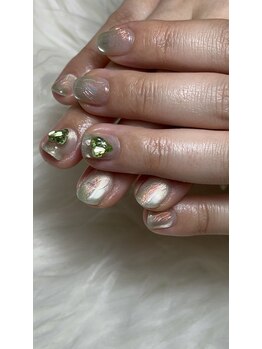 ネイルサロン　ユメチカ/定額デザインBにパーツ追加♪