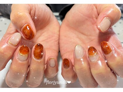 フロージュ ネイル(florjyu nail)の写真