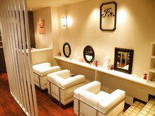 アイリー 本厚木店(Irie)/【店内】メイクブース