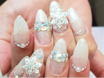 雪の結晶ネイル