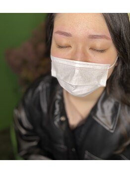 イスリーツー(ithree.2)/アイブロウスタイリング