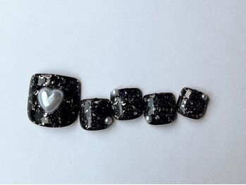 アイネイルズ 梅田店(I nails)/フットY2K黒ラメパールハート