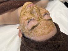 レア(le'a)/人気No1の肌質改善メニュー