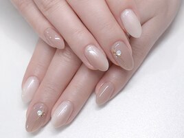 シンプルアートネイル