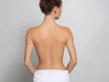 プティラボ(Petit Labo)の写真/【肩こり・巻き肩・反り腰に◎】全身筋膜ケアで姿勢美人&スタイルアップ♪自信の持てる理想のスタイルに!