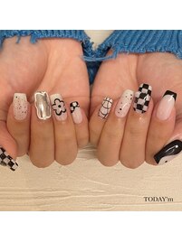モノトーンネイル
