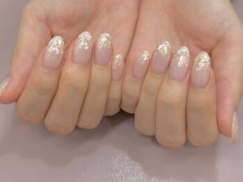 サロン クオーレ(SALON CUORE)の写真/大人女性のこだわり！ゆめタウン宇部近くで叶う、シンプル洗練デザインのネイルサロン☆