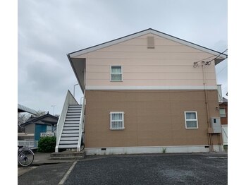 サロン アムール(salon Amour)/↑道案内続き