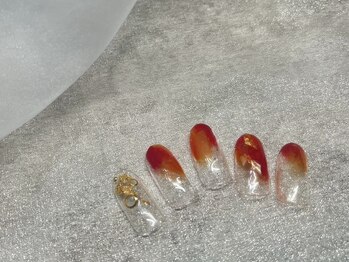 プティ アイビューティ 京橋店(peTiT eyebeauty)/塗りかけネイル シンプル