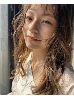 リッシュ(riche)の写真/ふかふかのリクライニングソファで寛ぎながらの贅沢時間◎《人気の眉毛&まつ毛のセットメニュー¥10,000》