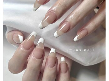 ミンズネイル(minsnail)/長さ出しフレンチネイル