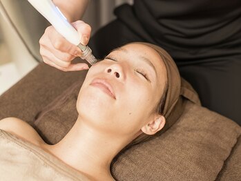 カヨン 五反田店(cayon)/2.水素水で汚れをごっそり吸引！