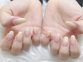 ビューティーヘブンネイル 新宿(BT HEAVEN NAIL)の写真/お仕事やバイトで爪が伸ばせない方も◎上品・可愛いショートネイル!オフィスネイル・ブライダルネイルも♪