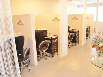 アイラッシュサロン シロ 千葉店(She-rau)/ボリュームラッシュ・千葉駅２分