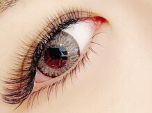 モルレーヴ(MOLREVE)/目尻長めのセクシースタイル