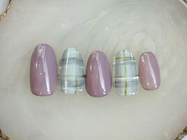 ニュアンスチェックネイル