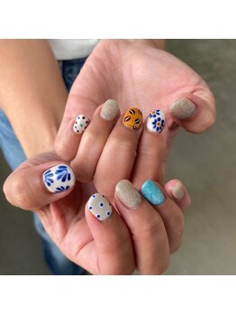 エミュヌイ(e'mu NUI.)/フリーデザイン