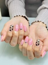 カラーズ(COLORS)/ハートドットネイル