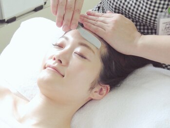 ソルシエール キレイ(ソルシエールkirei)の写真/【女性理容師在籍◎シェービング専門店】お顔～手が届かない背中まで！ツルッと速攻美肌はプロにお任せ♪