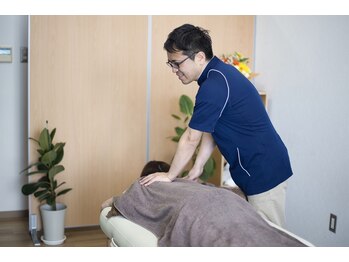 田端整体院/姿勢矯正/もみほぐし/肩甲骨