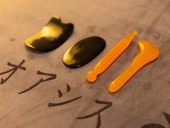 オアシス/贅沢ヘッドスパ120分使う道具