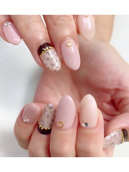 ネイルサロン ティアラリュクス 市川北口店(Tiara Luxe)/レオパードネイル