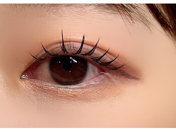 クロレ(Nail Salon COLORE)/まつ毛は上げなきゃ損!!