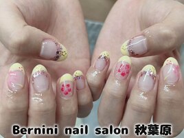 秋葉原ネイル/手描きネイル/銀座