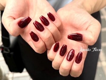 秋冬映えボルドーカラー