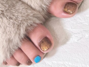 ラウ(Lau)/フットワンカラー¥5500