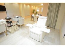 ネイルサロン キュラソー(Curacao)/リクライニングチェア