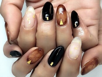 ネイルアンドアイラッシュ シヴァ(Siva)/付け放題コース