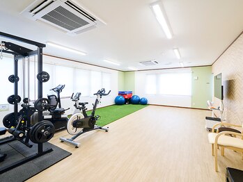 ステップ木更津鍼灸治療院/綺麗な施設で施術と運動！