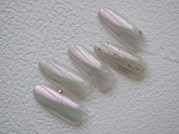 ルームイチマルニ バイ マルメネイル(room102 by malmonail)/定額¥14960 担当:廣瀬