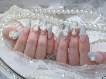 プティネイル(Puty Nail)/ブルーグラデビッグクロムネイル