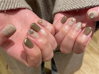 アイネイルズ 吉祥寺店(I nails)/カーキチェックネイル[吉祥寺]