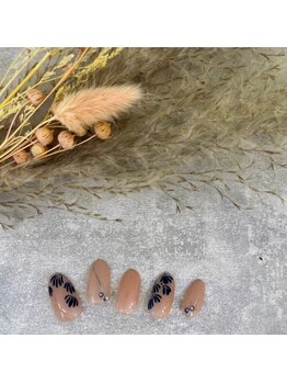 ネイル バズ(NAIL BUZZ)/初回ソフトジェルオフ込15000円