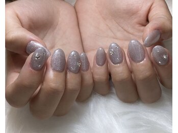 ジェイノヴァール(Jnovart)/