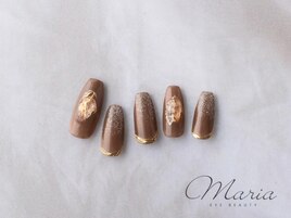 キラキラニュアンスネイル