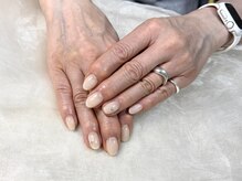 ヒラソルネイル(Girasol nail)/シンプルこそ飽きない