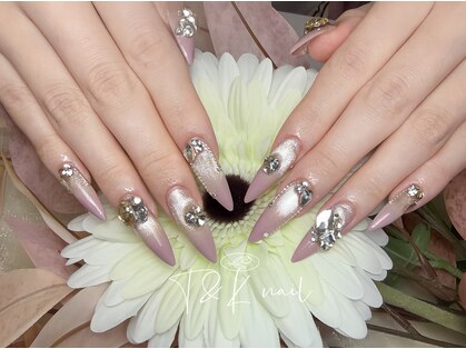 ティーアンドケー ネイル(T&K nail)の写真