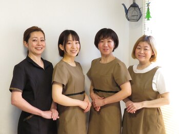 コスメティックスアンドビューティ グランディール/【スタッフ】笑顔でお迎え☆