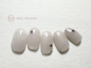 ネイルメゾン 梅田(NAIL MAISON)/ベージュ手描きリボン