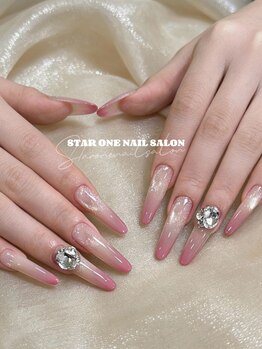 スターワン(STAR ONE)の写真/【大宮駅より徒歩5分☆】大切なイベントや特別な日にもぴったりのデザインを◎華やかで上品な指先を演出♪