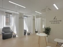 アイドット 鹿児島中央店(i.)の雰囲気(落ち着いた雰囲気の店内♪眉毛/アイブロウ/眉/まゆげ/間引き)