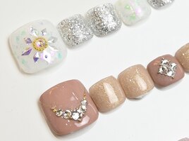 ビジューフットネイル★