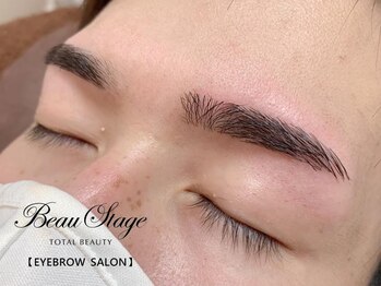 ビューステージ アイブロウサロン 京橋/ストレート眉^ ^